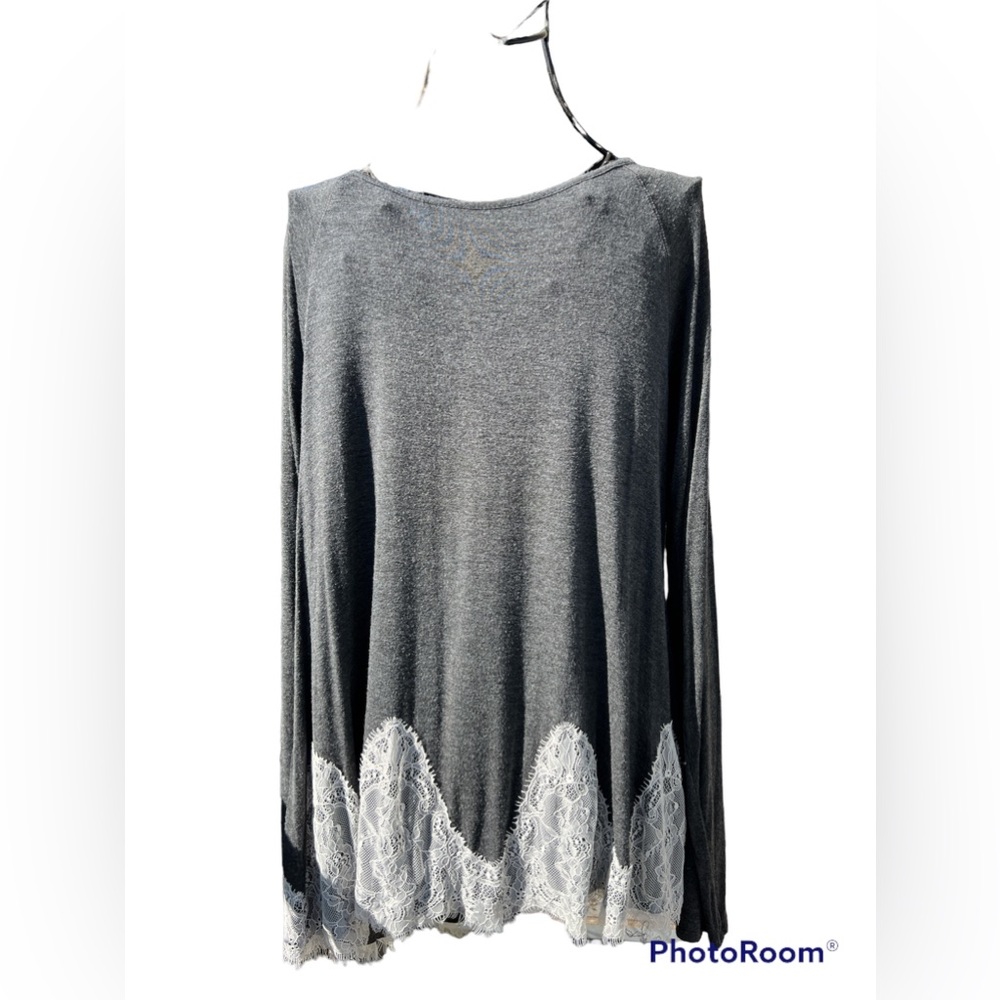 Grey tunic shirt with tie in the back